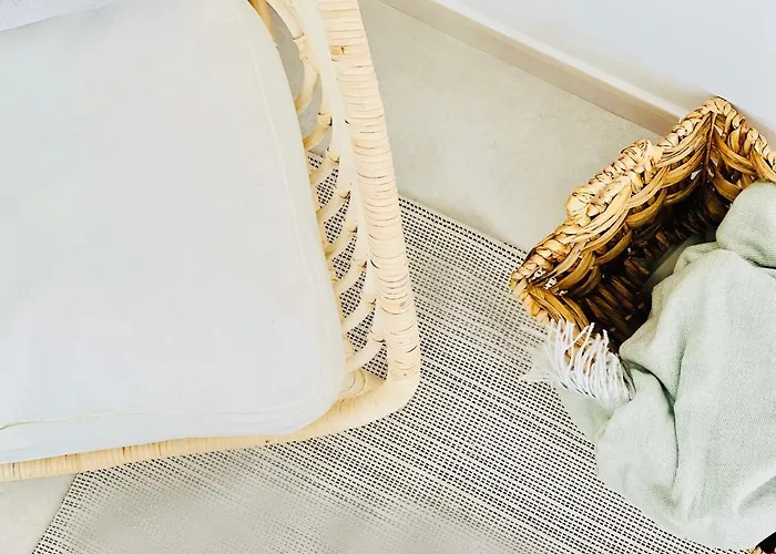 Canaryislandshost L Arena *