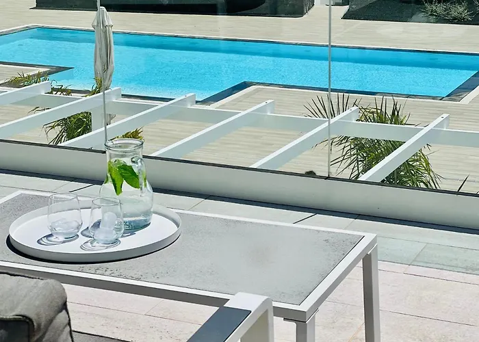 Canaryislandshost L Arena Costa Teguise